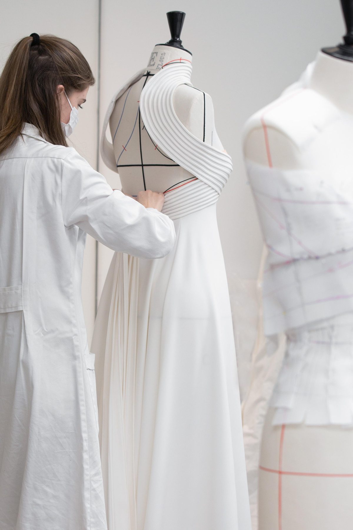 Galleria foto 'Artigiani di moda: Dior Haute Couture' - foto 18