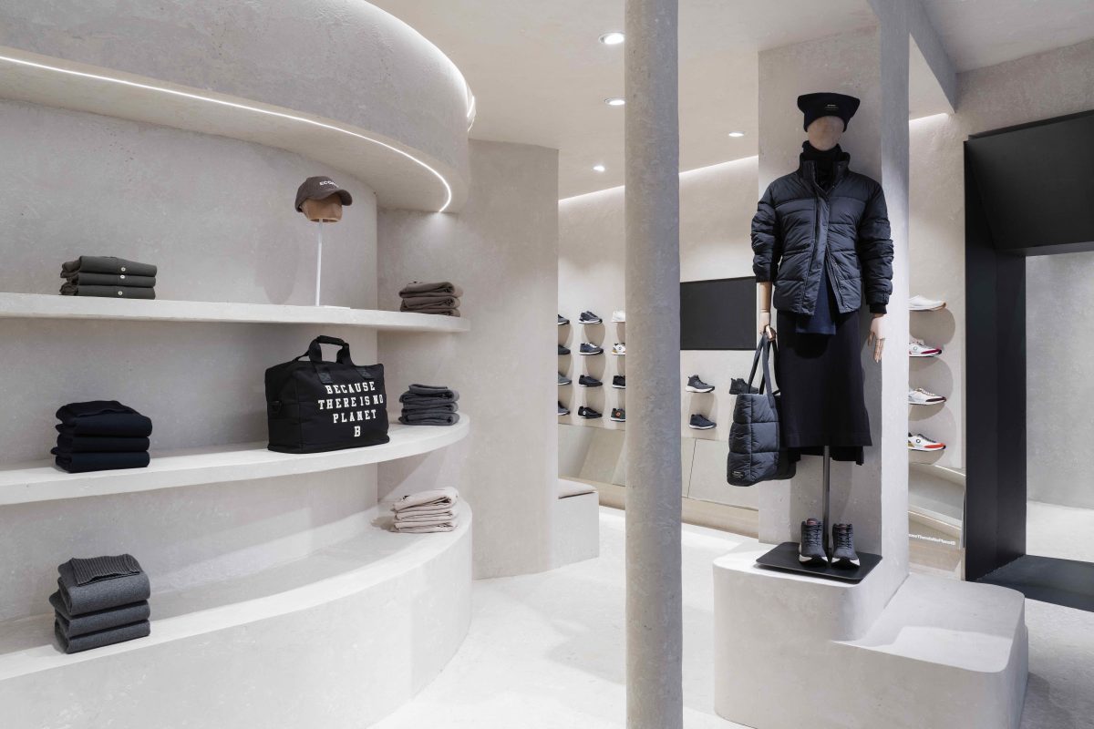 Galleria foto 'La moda virtuosa di Ecoalf conquista Parigi' - foto 2