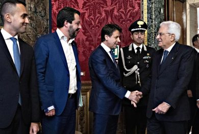 Conte, l’avvocato rimasto senza popolo