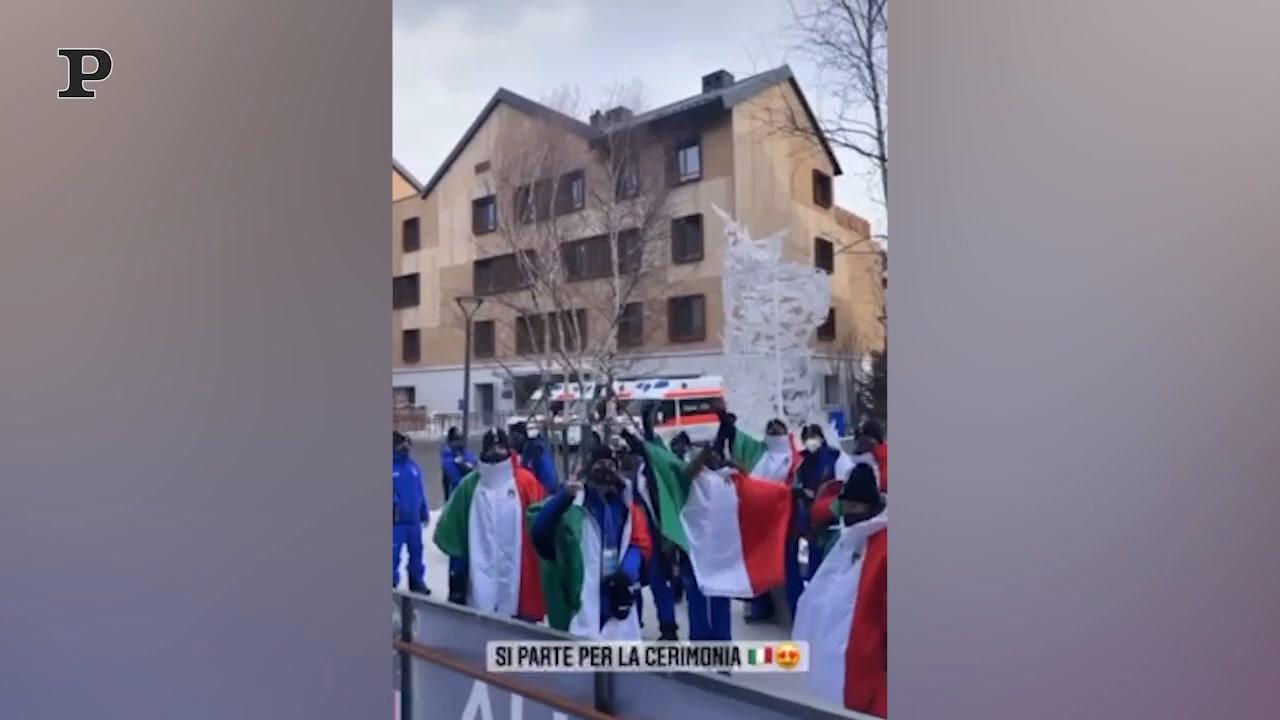 Pechino 2022, Sofia Goggia festeggia la conquista della medaglia: “Questo è argento vivo!” | Video