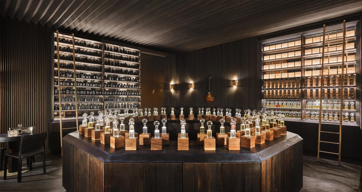 Galleria foto 'Julian Bedel, l’alchimista dei profumi artigianali di lusso' - foto 3