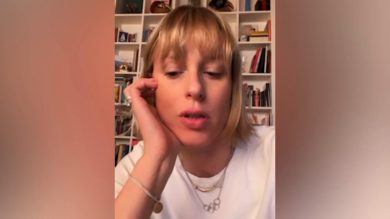 Federica Pellegrini insultata a Jesolo: “Mi faccio due risate. Vieni a dirmelo in faccia” | Video