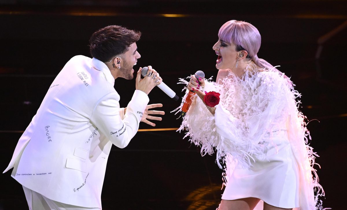 Galleria foto 'Sanremo Moda: Armocromia canaglia' - foto 3