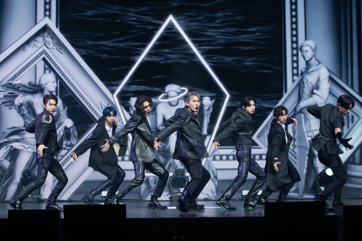 Galleria foto 'PENTAGON are back and they exclusive IN:VITE U into their world' - foto 17