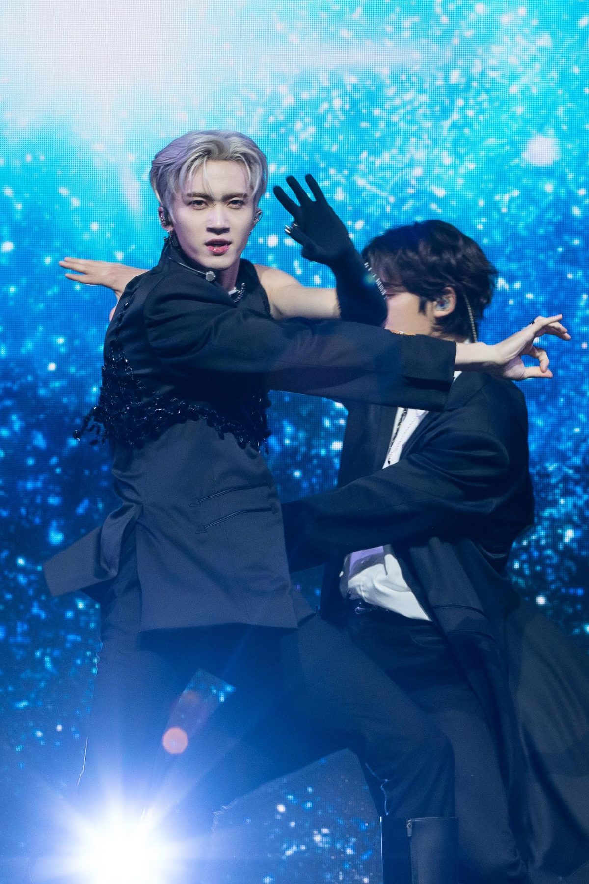 Galleria foto 'PENTAGON are back and they exclusive IN:VITE U into their world' - foto 11