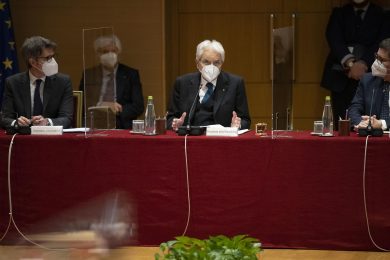 Davanti alle parole di Mattarella sulla giustizia la politica è senza dignità