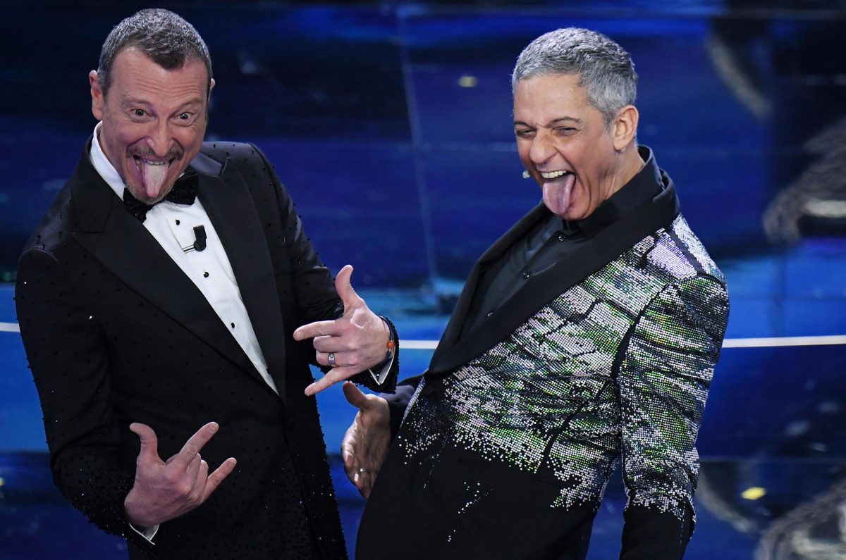 Galleria foto 'Sanremo Moda: Ornella Muti conquista anche senza re Giorgio' - foto 15