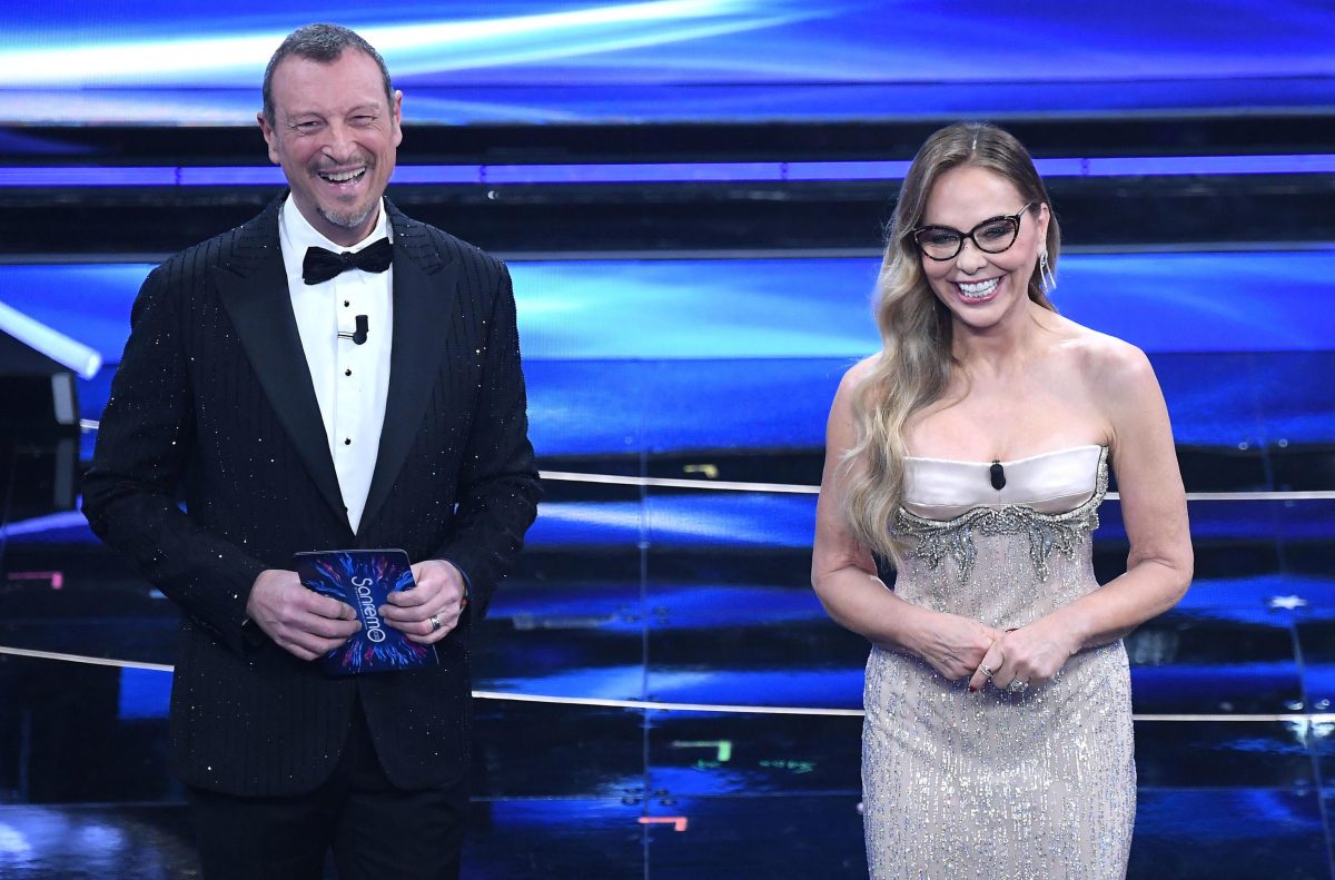 Galleria foto 'Sanremo Moda: Ornella Muti conquista anche senza re Giorgio' - foto 14