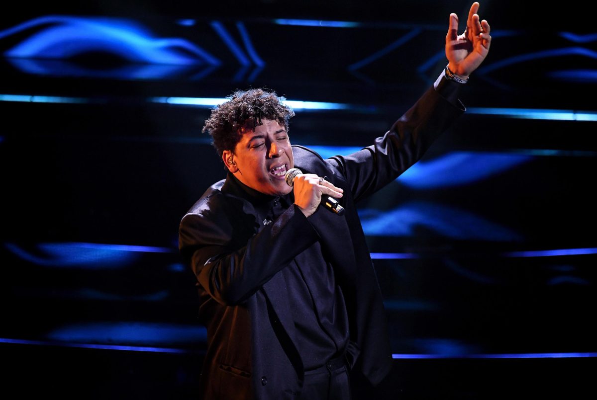 Galleria foto 'Sanremo Moda: Ornella Muti conquista anche senza re Giorgio' - foto 12