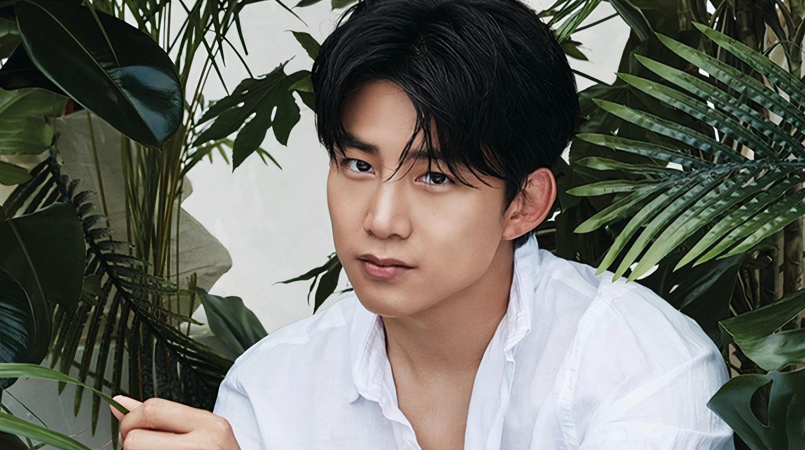 Capitan Korea Ok Taecyeon parla della sua carriera da attore e spiega cos’è la «vera felicità»