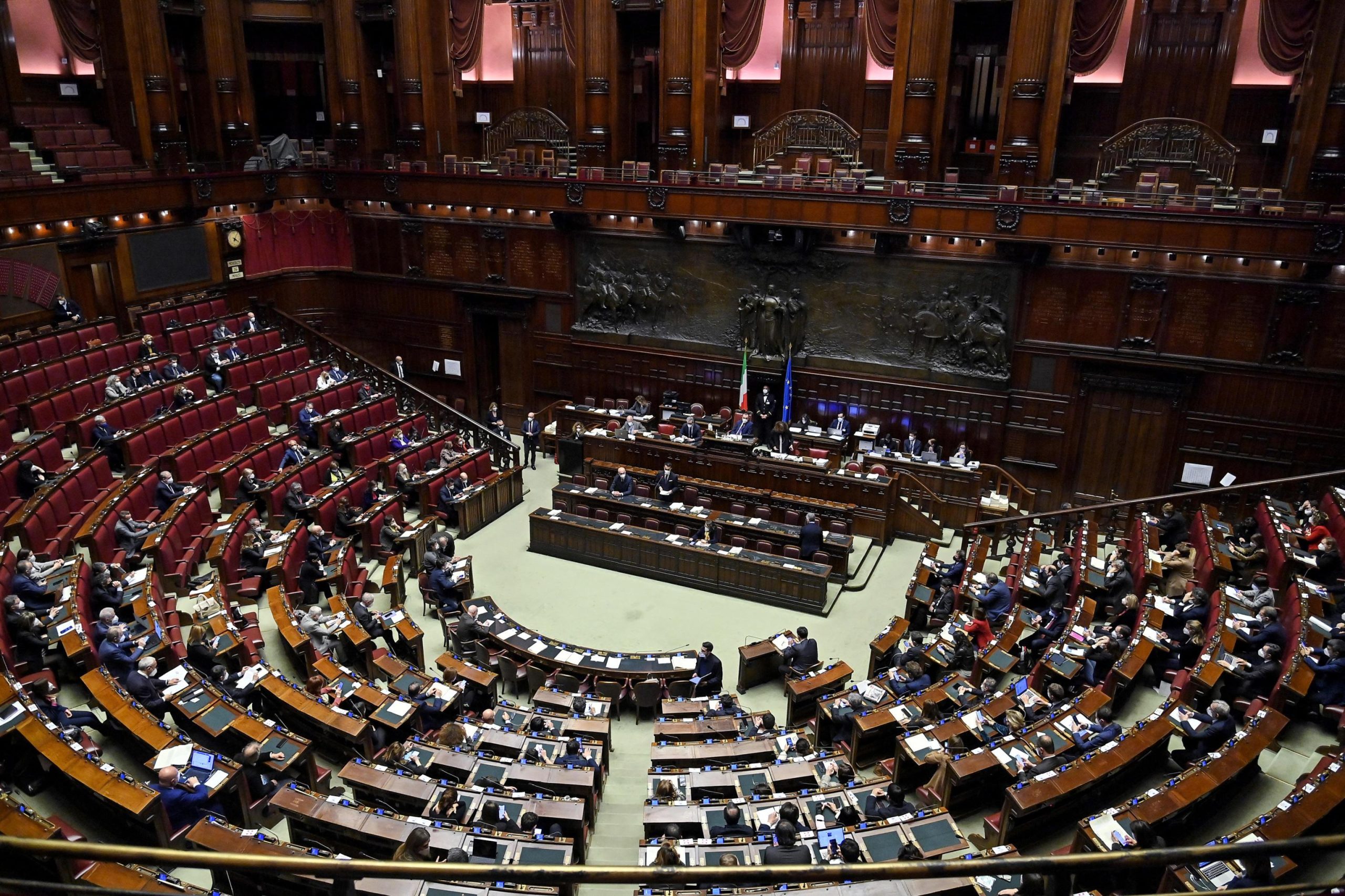 Le divisioni nella maggioranza fanno slittare ancora la delega fiscale Le divisioni nella maggioranza fanno slittare ancora la delega fiscale