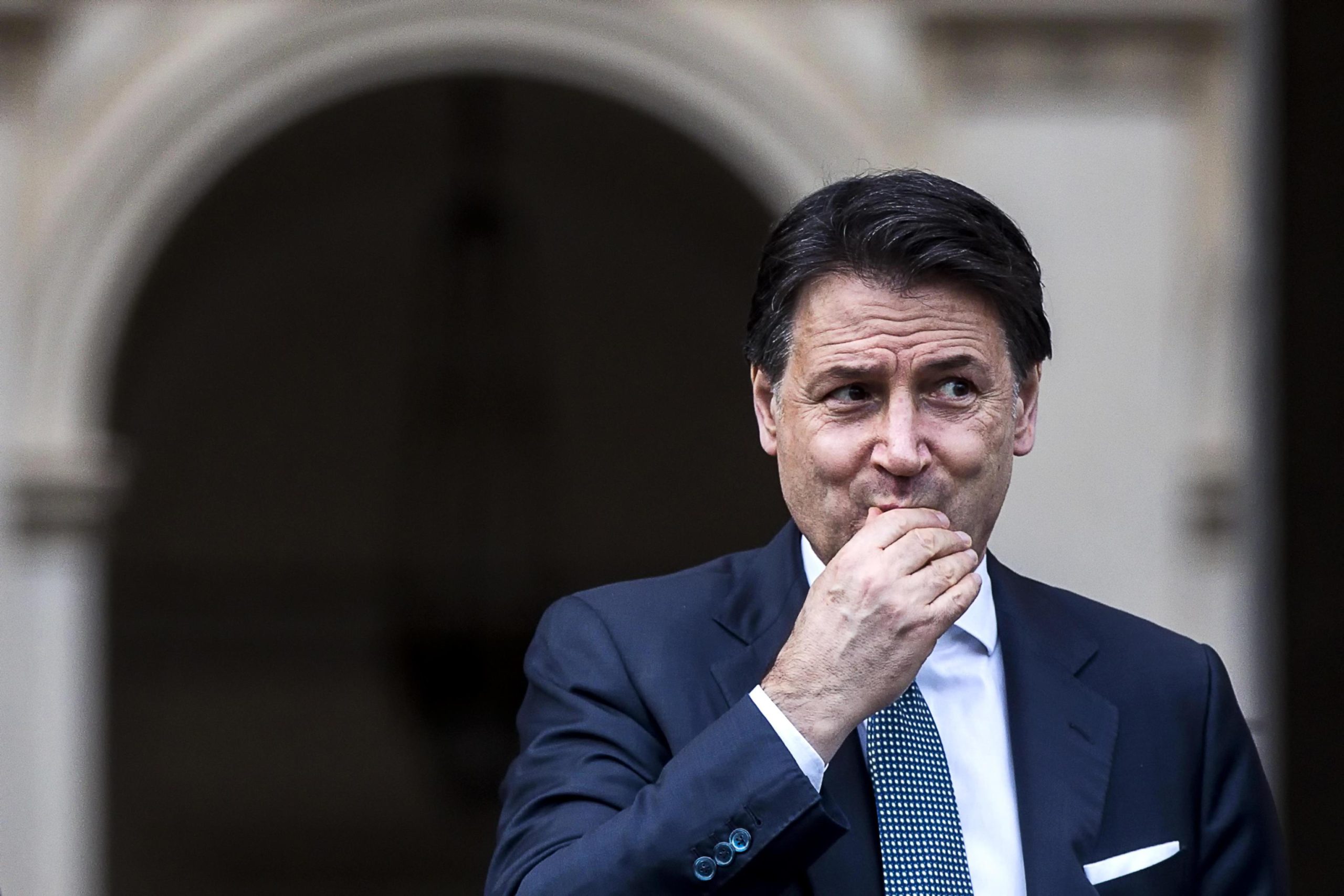 Il «pacifismo» opportunista di Conte (e di parte della sinistra)