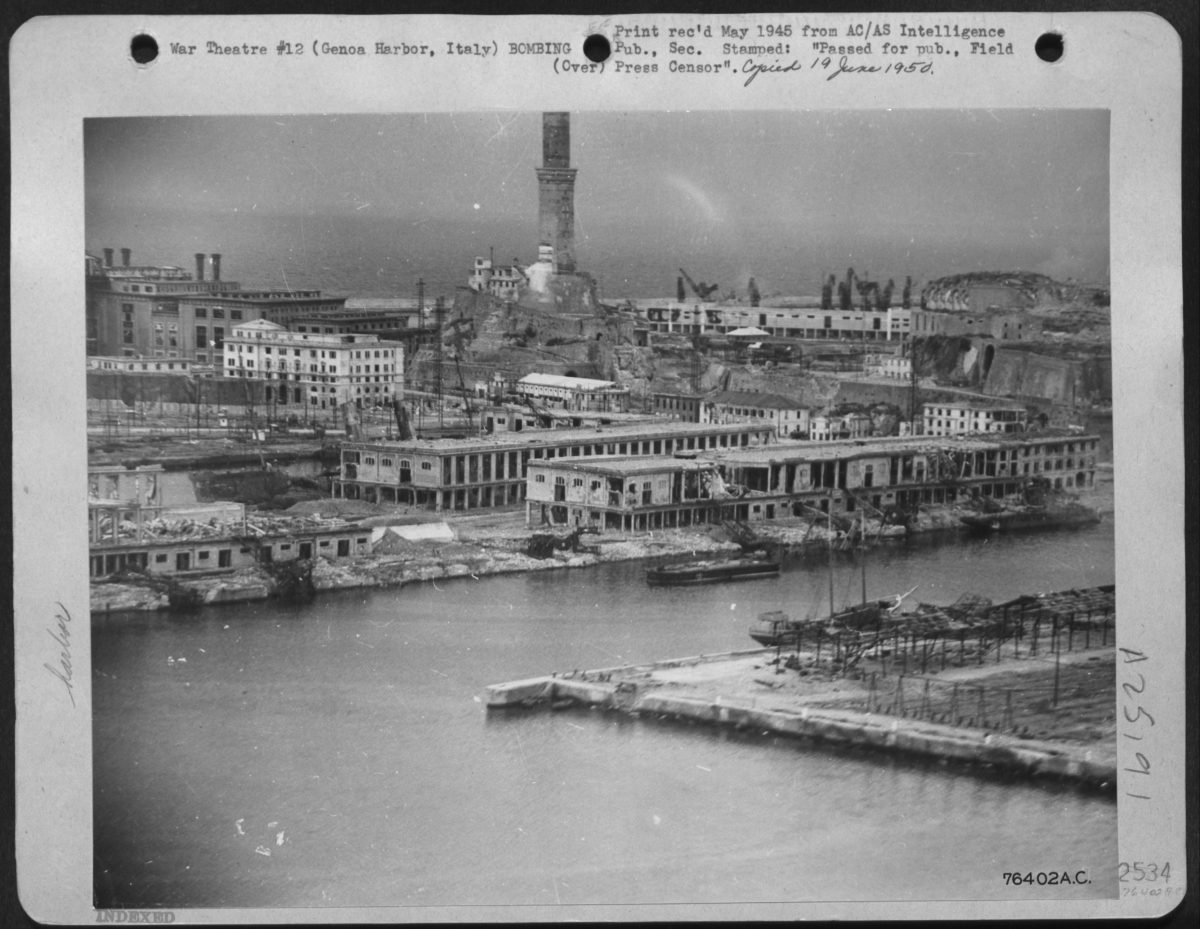 Galleria foto '«Mariupol come Genova»: i bombardamenti del 1942' - foto 3