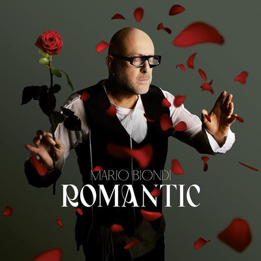 Mario Biondi incanta con Romantic tra cover e brani inediti