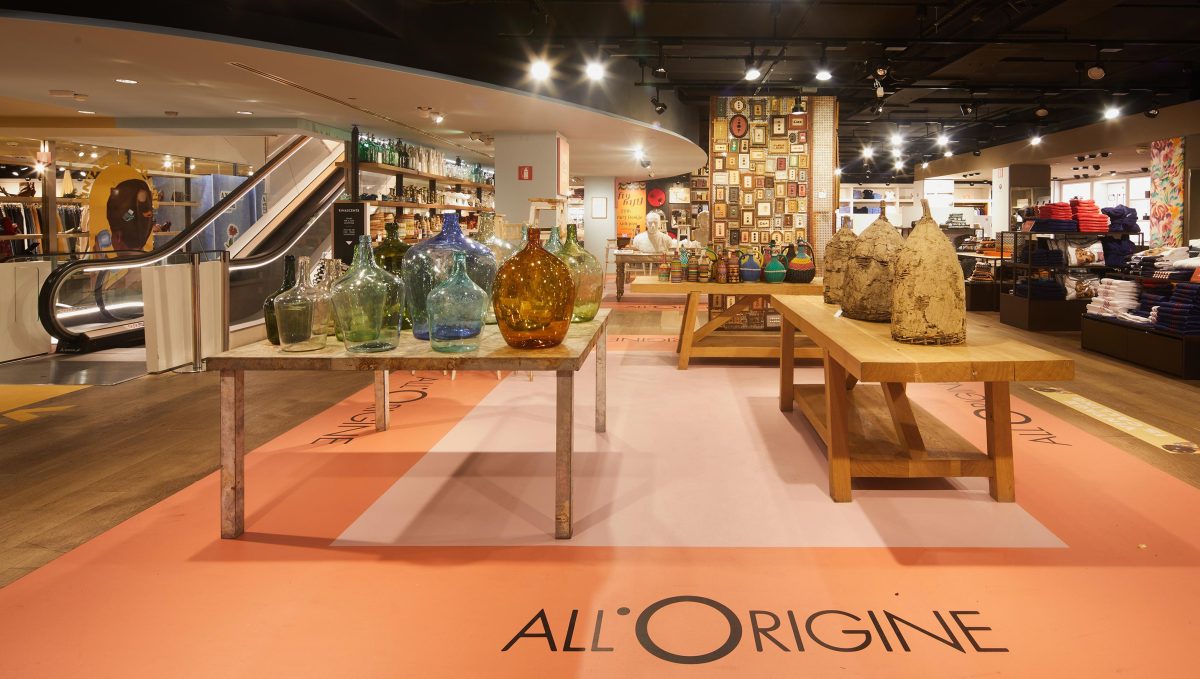 Galleria foto '«Vintage is Calling» nei department store di La Rinascente Milano, Roma Tritone, Firenze e Torino' - foto 2