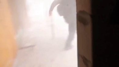 Guerra a Mariupol, bombe sui civili | video