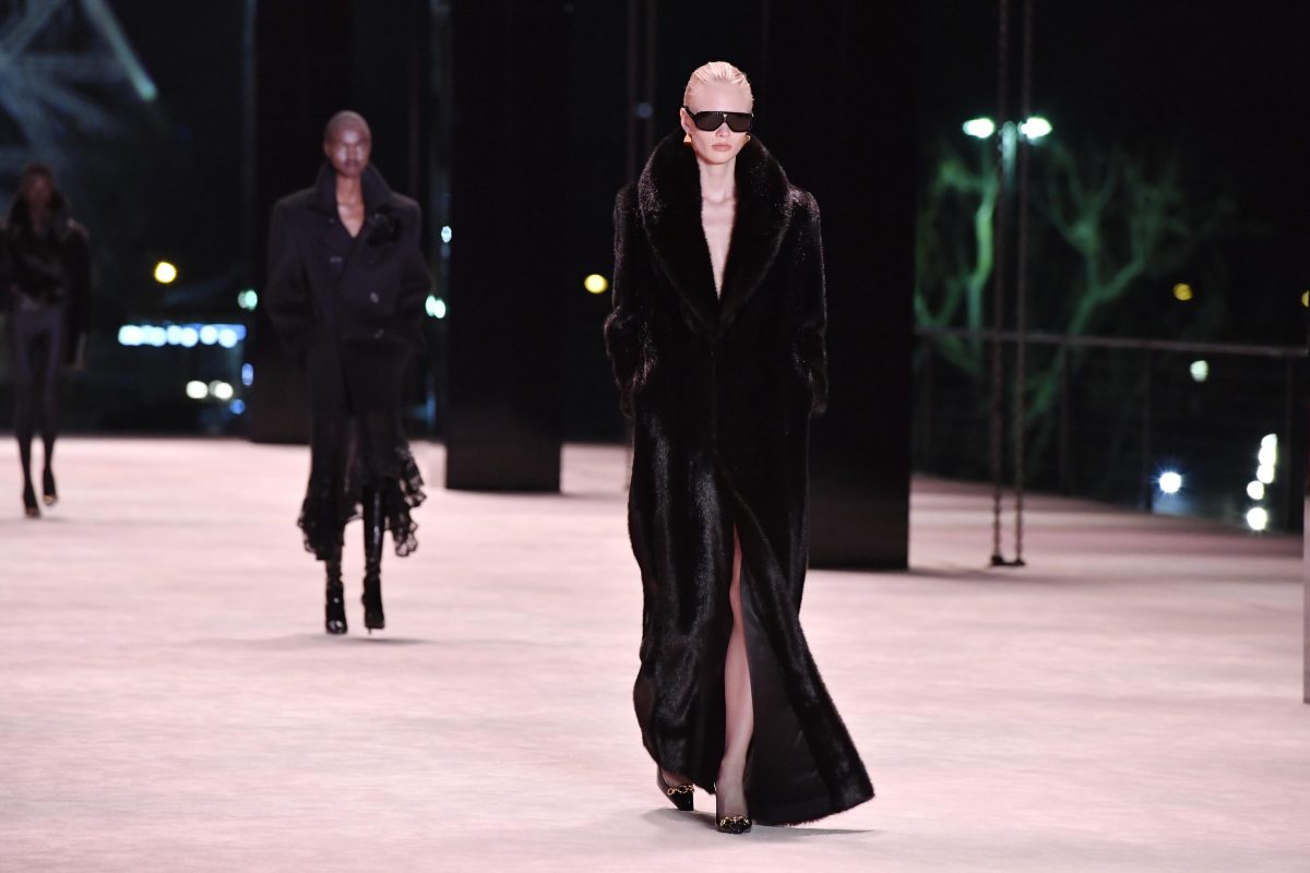 Galleria foto 'La moda a Parigi reimmagina il futuro' - foto 29