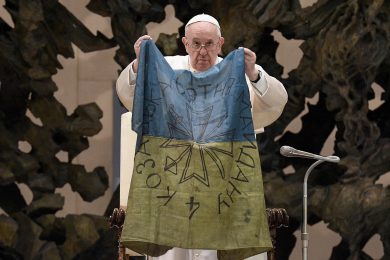 Il Papa in Ucraina, l’unica tregua possibile anche per un solo giorno