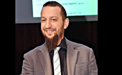 Stagnaro: «Il debito è appeso a un filo»