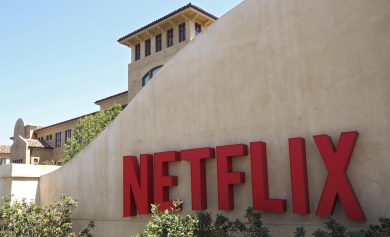Netflix perde abbonati e pensa alla pubblicità