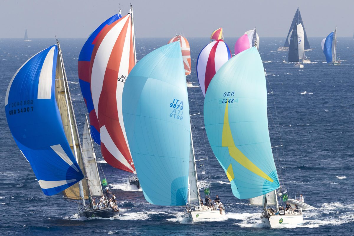 Galleria foto 'Giorgio Armani e Rolex firmano le regate 2022 dello Yacht Club Costa Smeralda' - foto 4