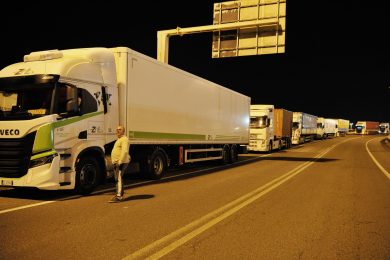 L’Italia rischia di finire sotto un Tir