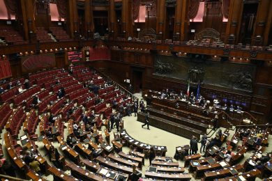 Tensione alle stelle e maggioranza divisa sulla Delega Fiscale
