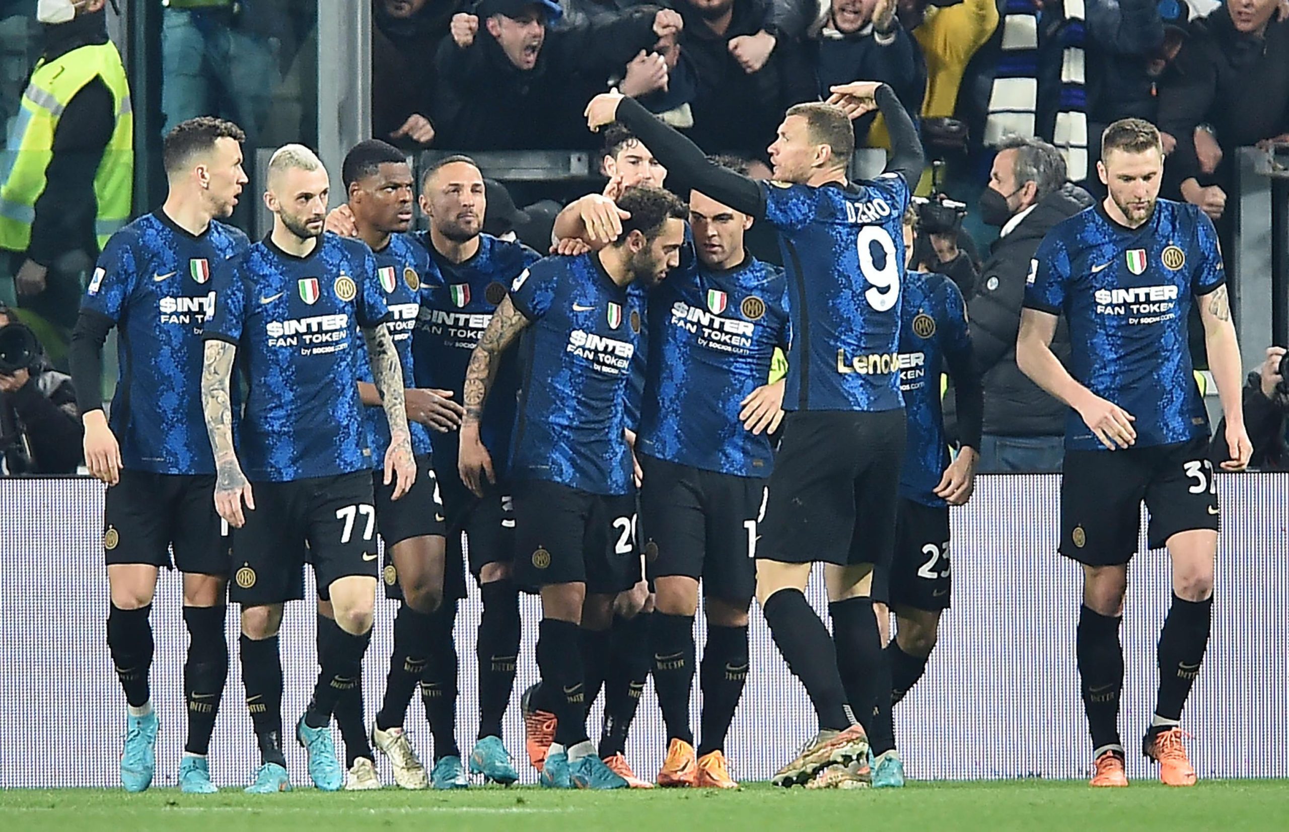 Juventus-Inter, inno al calcio italiano