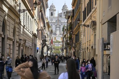Lo stato di Emergenza Covid è finito, e noi stiamo peggio di prima