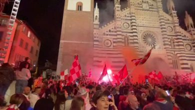 Monza in Serie A; festa in Piazza Duomo | video