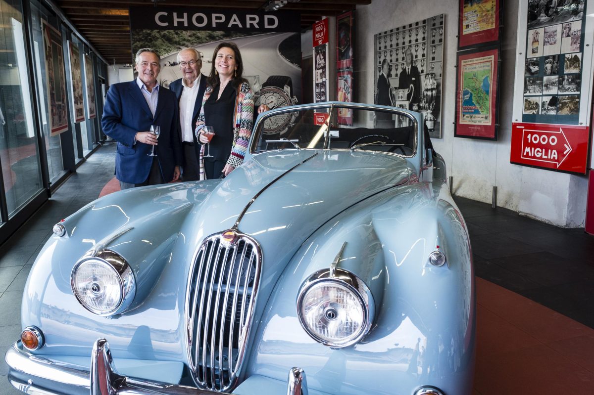 Galleria foto 'La moda protagonista su strada' - foto 24