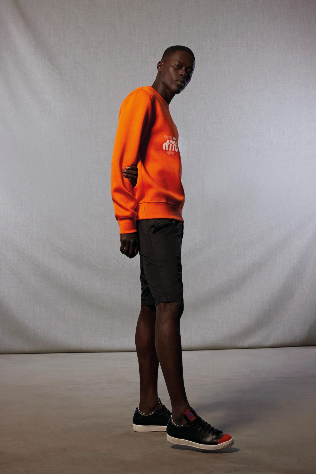 Galleria foto 'Le divise urbane fra eleganza atletica e sport high tech' - foto 8