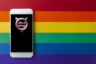 Il profilo trans? Ecco chi lo censura