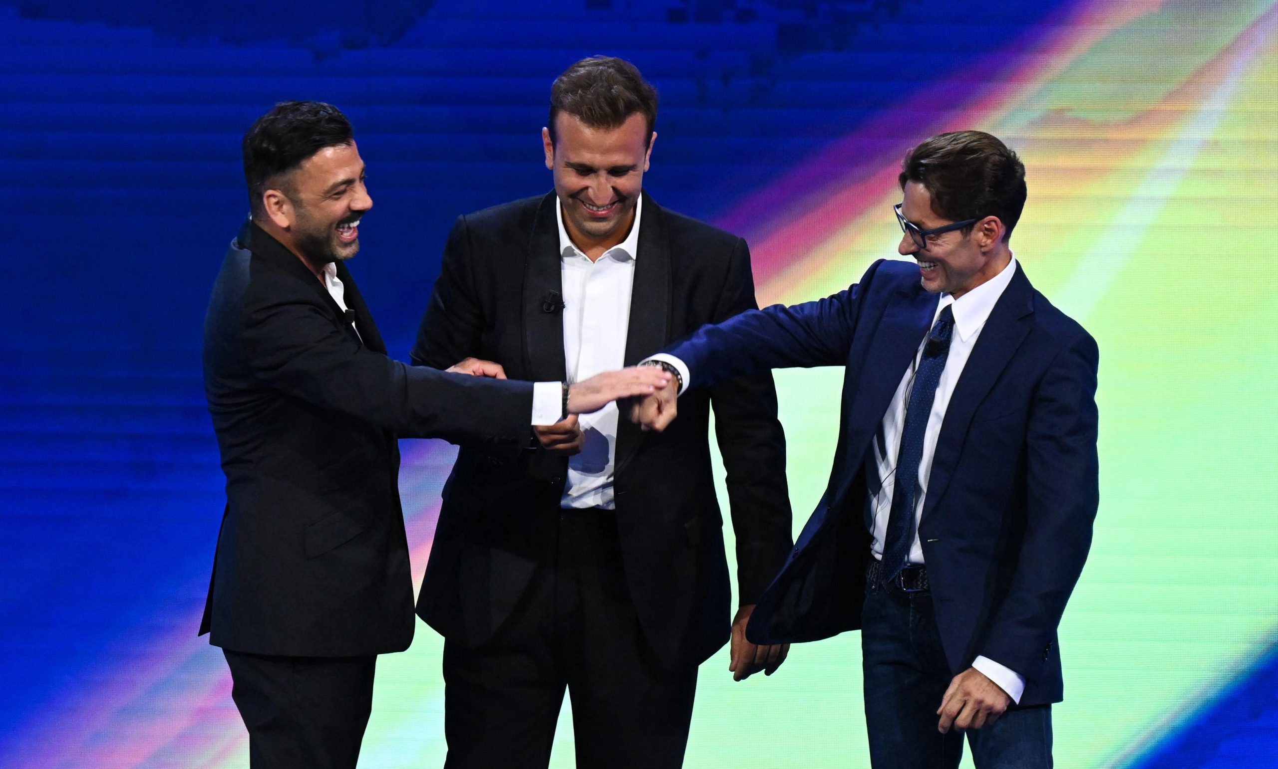 Palinsesti Mediaset 2022/2023: Pio e Amedeo raddoppiano, la D’Urso resta, tutte le novità Palinsesti Mediaset 2022/2023: Pio e Amedeo raddoppiano, la D’Urso resta, tutte le novità