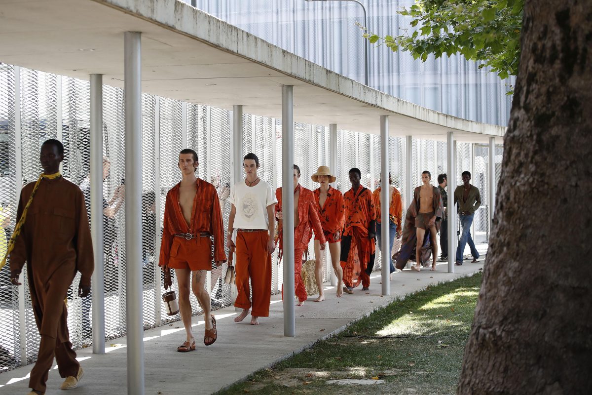 Galleria foto 'Poesia, eleganza e stile da Etro, Fendi e Prada' - foto 15