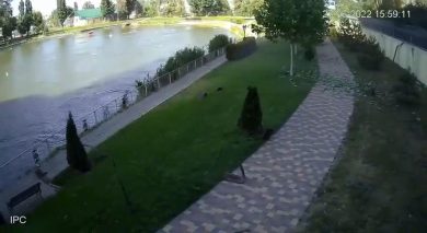 Kremenchuk, il momento in cui i missili colpiscono il centro commerciale