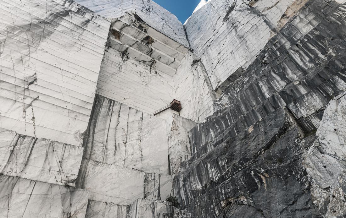 Invictus Versilys e la sostenibile leggerezza del marmo