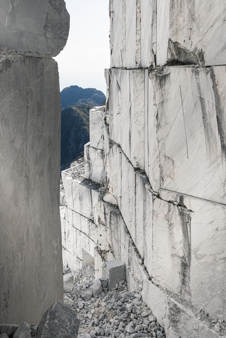 Invictus Versilys e la sostenibile leggerezza del marmo