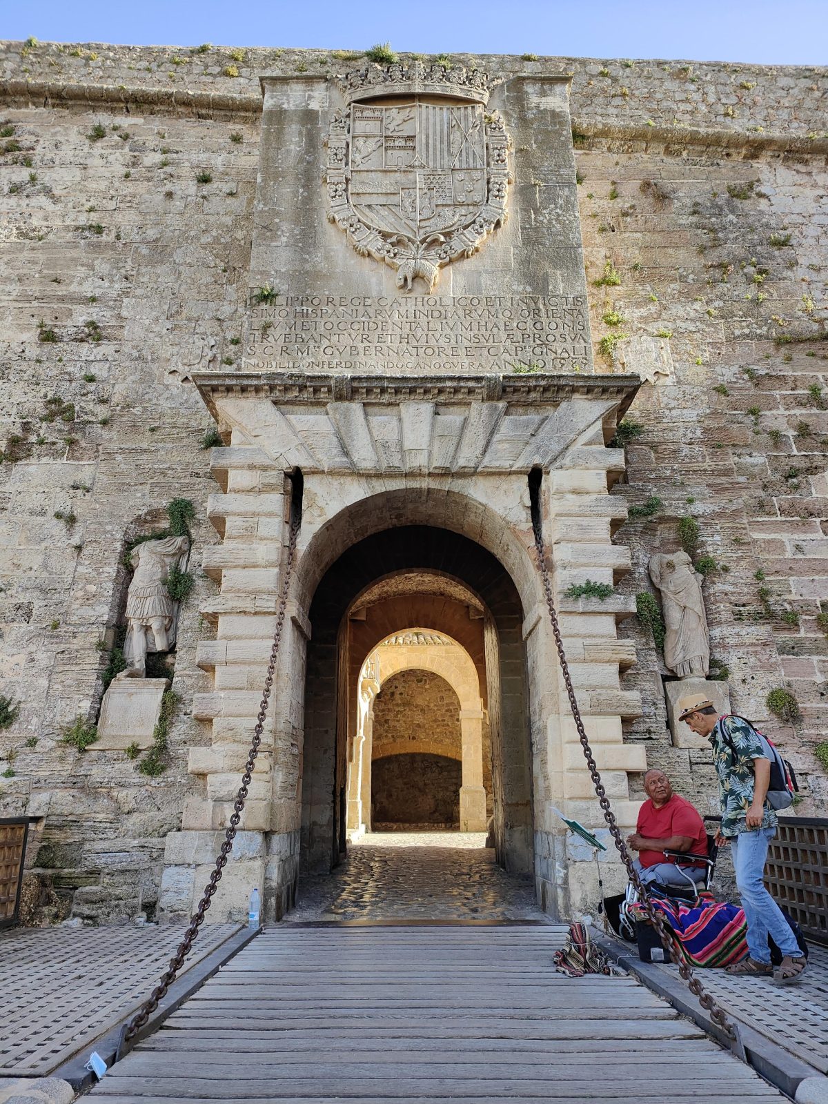 Galleria foto 'Tramonti e nightlife, le sfumature di Ibiza catturate con Oppo Find X5 Pro' - foto 11