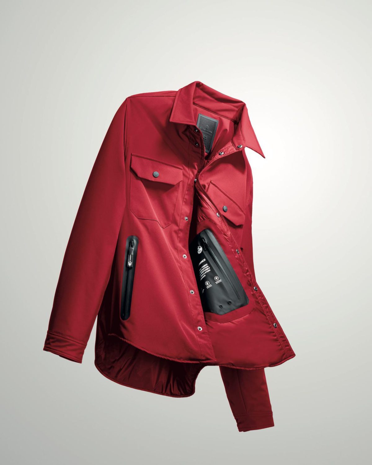 Galleria foto 'A Pitti Uomo lo sportswear prende il fascino esotico dell’estate' - foto 6