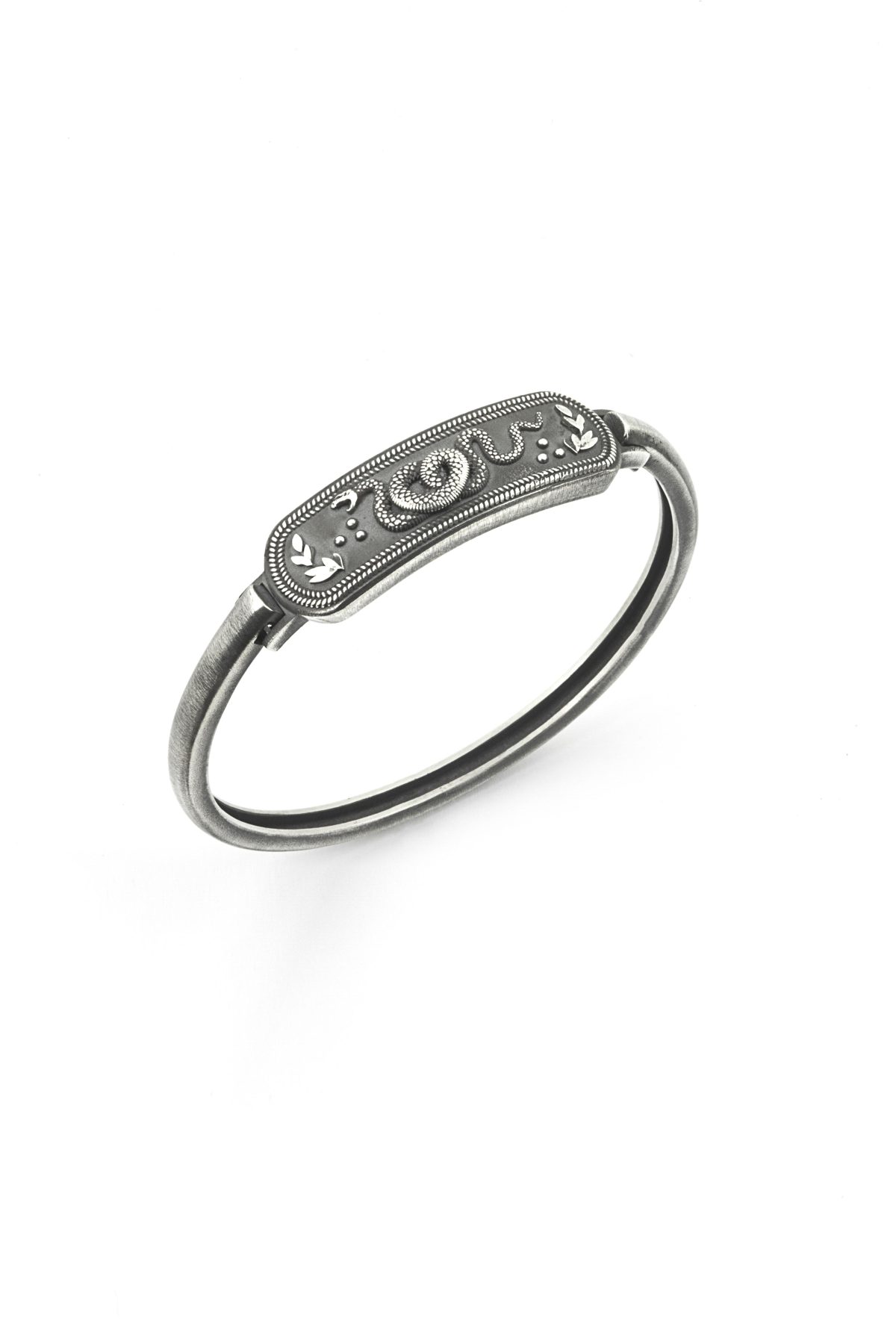 Galleria foto 'Men’s Jewelry: alcune proposte da indossare questa estate' - foto 4