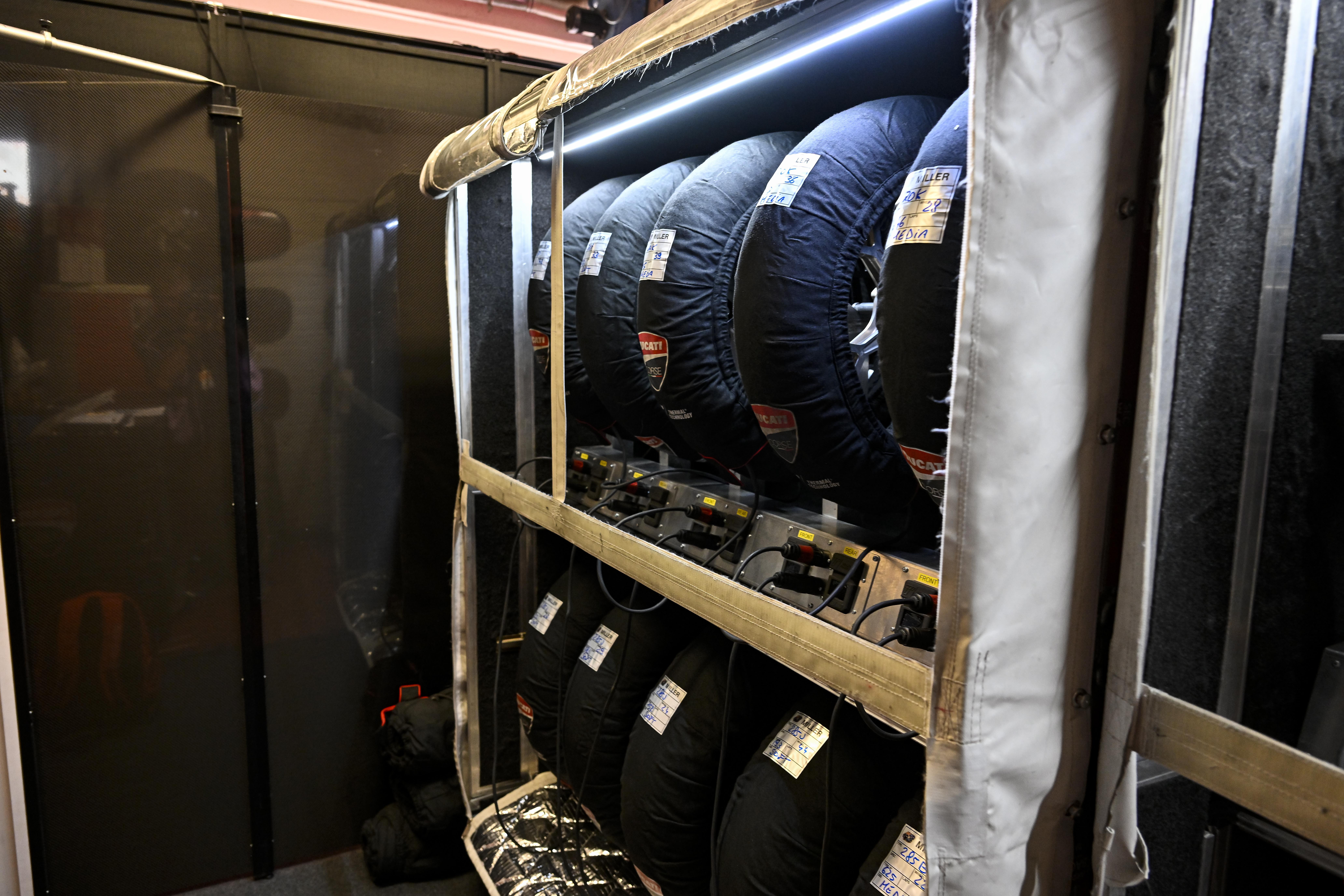 L’importanza della tecnologia in MotoGP, viaggio nel mondo Ducati-Lenovo Team