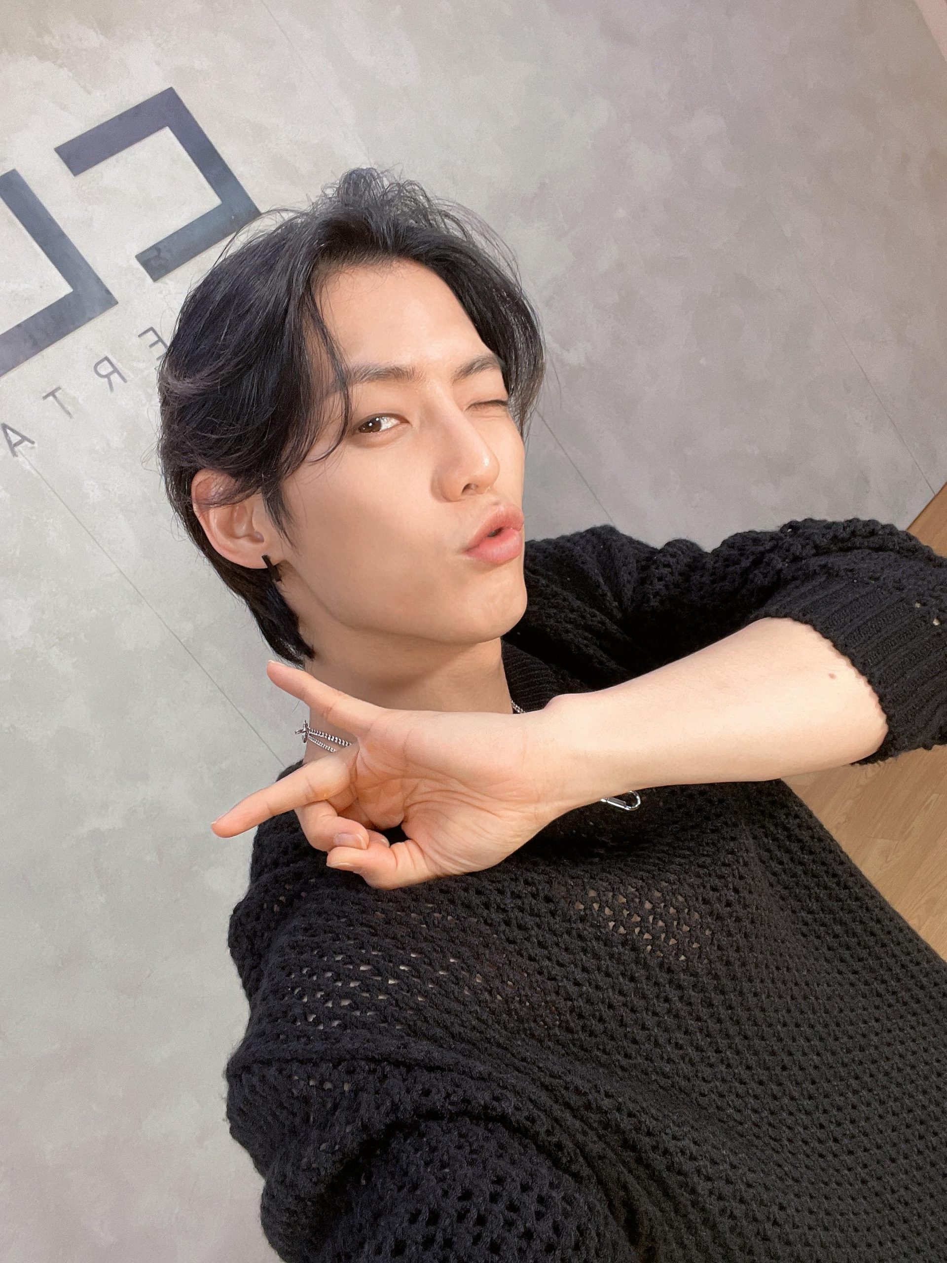 «BOOM» di Lee Minhyuk è un’esplosione di talento