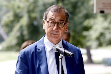 Beppe Sala, il nuovo Prodi che piace tanto al popolo del centro (di Milano)