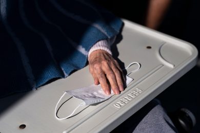 Anziani ancora isolati nelle Rsa