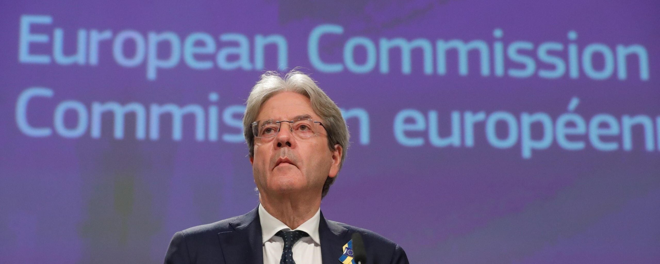Gentiloni si allena per il Colle incitando la Von der Leyen a chiudere i rubinetti a Roma Gentiloni si allena per il Colle incitando la Von der Leyen a chiudere i rubinetti a Roma