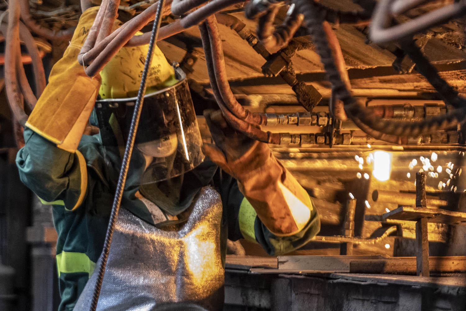 Come contrastare la morsa di acciaio ed energia