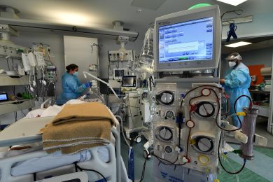 Norme, superate, contro il Covid sono un danno anche al Sistema sanitario