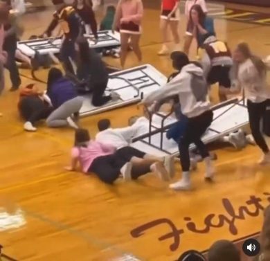 La strana gara scolastica | video