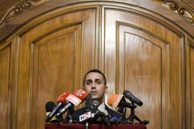 Di Maio: uno, nessuno, centomila